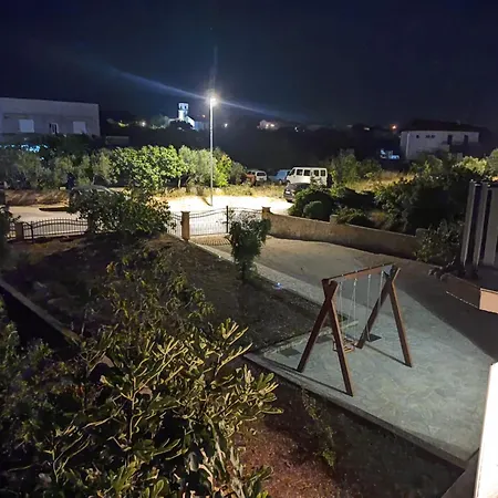Apartment Aniva *