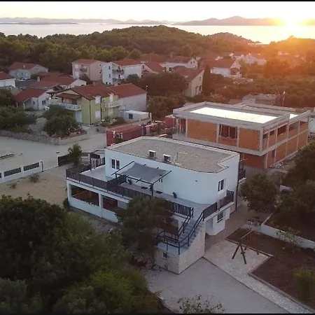 Aniva Apartment